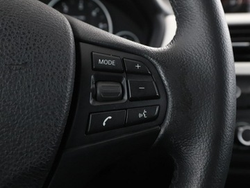 BMW Seria 3 F30-F31-F34 Limuzyna Facelifting 2.0 318d 150KM 2015 BMW 318 2.0d Automat GT Advantage Nawigacja, zdjęcie 28