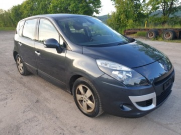 Renault Scenic III Van 1.4 TCe 16v 130KM 2010 Renault Scenic Renault Scenic III 1.4 benzyna 1.4 Benzyna 131KM