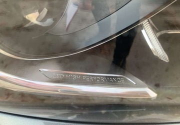 Mercedes Klasa A W176 Hatchback 5d Facelifting 180 122KM 2016 Mercedes-Benz Klasa A Mercedes-Benz Klasa A 180 7G-DCT AMG Line 1.6 Benzyna, zdjęcie 29