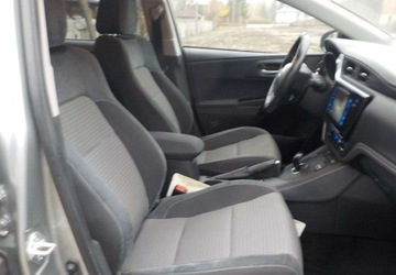 Toyota Auris II 2018 Toyota Auris Okazja 1.8 Hybryda 100KM, zdjęcie 15
