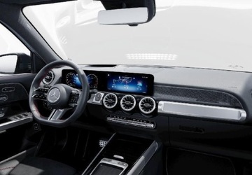 Mercedes GLB SUV 2.0 200d 150KM 2025 Mercedes-Benz GLB 200d 4M AMG Pakiet wyposazenia Premium Plus 2.0 Diesel, zdjęcie 4