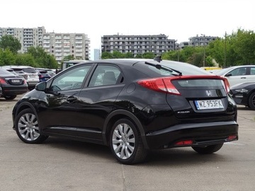 Honda Civic IX Hatchback 5d 1.8 i-VTEC 142KM 2013 HONDA CIVIC IX 1.8 benzyna 140KM Salon PL Bezwypadkowy Niski przebieg, zdjęcie 21