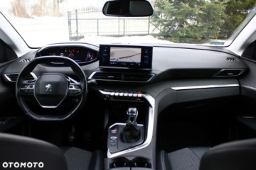 Peugeot 5008 II Crossover Facelifting 1.5 BlueHDi 130KM 2021 Peugeot 5008 Peugeot 5008 1.5 BlueHDi Allure SampS 1.5 Diesel 130KM, zdjęcie 37