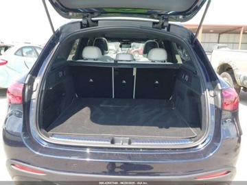 Mercedes GLC C254/X254 2024 Mercedes-Benz GLC 300 4Matic 2024 2.0l 2.0 Benzyna 255KM, zdjęcie 4