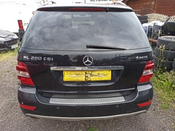 MERCEDES ML W164 05-11 VÍKO KUFRU KUFRU ZADNÍ KOMPLETNÍ W BARVA 197