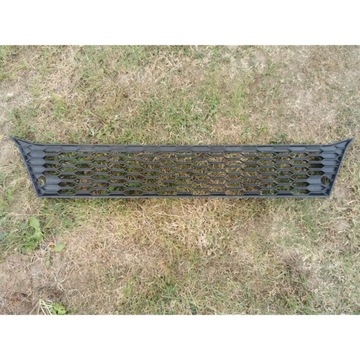 Mitsubishi ASX Lift Kratka zderzaka przód 6402A505