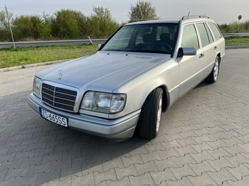 Mercedes Klasa E W210 1995 MERCEDES-BENZ KLASA E Kombi 2.0 benzyna Ładny., zdjęcie 1