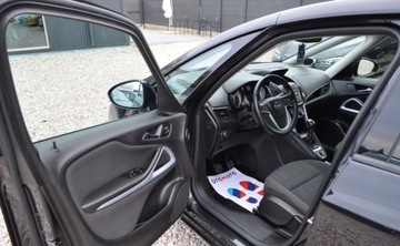Opel Zafira C Tourer 1.4 Turbo ECOTEC 140KM 2016 Opel Zafira 7 osobowy 1.4 Turbo Benzyna Nawigacja Tempomat Cz. parkowania, zdjęcie 12