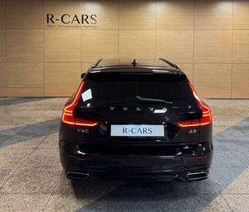 Volvo V60 II  2020 Volvo V60 salon Polska FV 23 R CARS Warszawa 2.0 Benzyna 163KM, zdjęcie 5