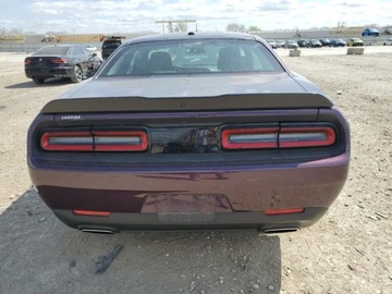 Dodge Challenger III 2020 Dodge Challenger SXT 2020 3.6l 3.6 Benzyna 303KM, zdjęcie 2