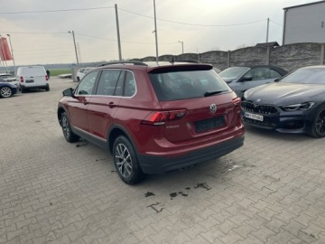 Volkswagen Tiguan II SUV 2.0 TDI 150KM 2018 Volkswagen Tiguan 4Motion Klimatronik Aktywny temp