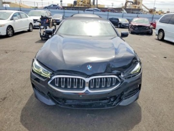 BMW Seria 8 II 2023 BMW Seria 8 BMW serii 8 840i Cabrio z 2023 roku , od ubezpieczalni 3.0, zdjęcie 5