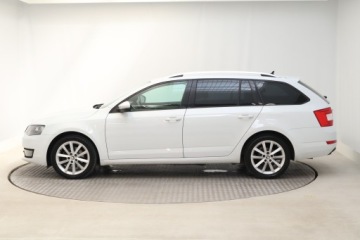 Skoda Octavia III Kombi 1.4 TSI  150KM 2016 Skoda Octavia 1.4 TSI, Salon Polska, zdjęcie 2