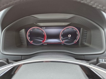 Skoda Karoq Crossover Facelifting 1.5 TSI ACT 150KM 2025 Skoda Karoq SPORTLINE 1.5 TSI DSG z placu 150 KM, zdjęcie 31