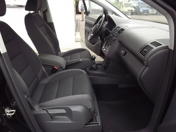 Volkswagen Touran II 1.6 TDI 105KM 2011 Volkswagen Touran Możliwość zamiany., zdjęcie 6