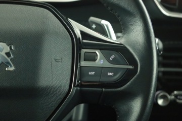 Peugeot 208 II Hatchback 1.2 PureTech 130KM 2020 Peugeot 208 1.2 PureTech, Salon Polska, zdjęcie 17