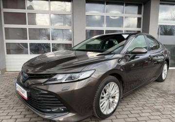 Toyota Camry IX Sedan 2.5 Hybrid Dynamic Force 218KM 2019 Toyota Camry Salon Polska, Serwis ASO, Gwarancja,1 rej III 2020r. 2.5 218KM, zdjęcie 20