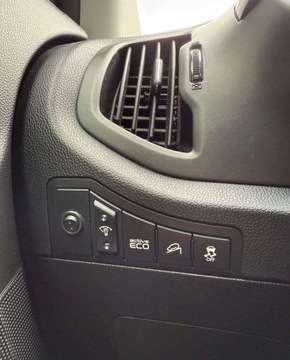 Kia Sportage III SUV 2.0 CRDi 184KM 2011 Kia Sportage Kia Sportage 2.0 CRDI XL 2.0 Diesel 183KM, zdjęcie 33