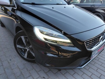 Volvo V40 II 2018 Volvo V40 R Design Automat Navi Kamera Led 1.5 Benzyna 122KM, zdjęcie 3
