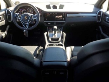 Porsche Cayenne III 2023 Porsche Cayenne 2023r, 3.0L, 4x4, Hybrid 3.0 Hybryda 455KM, zdjęcie 7
