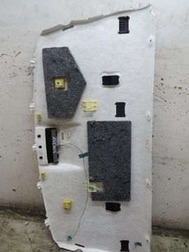 POLIČKA KUFRU AVENSIS T27 T29