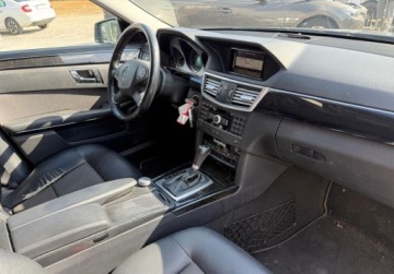 Mercedes Klasa E W212 Kombi 220 CDI BlueEFFICIENCY 170KM 2011 Mercedes-Benz Klasa E bezwypadekjedzie jak nowe z NiemiecAVANGARDE 2.1, zdjęcie 6