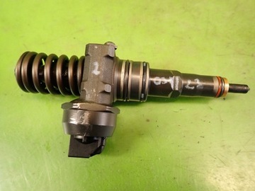 Pompowtryskiwacz SKODA SUPERB I 1.9 TDI 03r