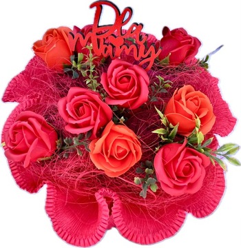 Подарочный букет на День матери из полотенец и мыльных цветов для мамы