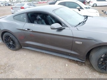 Ford Mustang VI 2020 Ford Mustang 2020 Ford Mustang EcoBoost Fastback 2.3 Benzyna 330KM, zdjęcie 5
