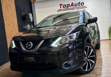 Nissan Qashqai II Crossover 1.6 DIG-T 163KM 2015 Nissan Qashqai 1.6 163KM NAVI kamera PANORAMA zarejestrowany BEZWYPADKOWY