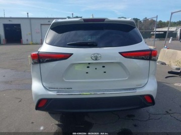 Toyota Highlander III 2023 Toyota Highlander XLE 2023 2.4l 2.4 Benzyna 265KM, zdjęcie 4