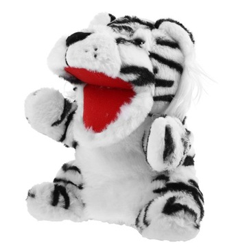 Интерактивная кукла с подвижным ртом.