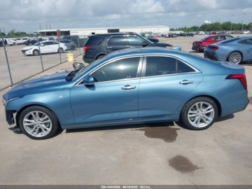 Cadillac 2023 Cadillac CT4 Luxury 2023 2.0l 2.0 Benzyna 237KM, zdjęcie 2