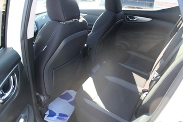 Nissan Qashqai II Crossover Facelifting 1.6 dCi 130KM 2018 Nissan Qashqai N-Connecta F-vat Panorama Gwarancja, zdjęcie 35