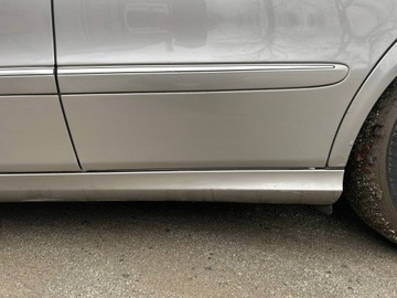 DVEŘE LEVÉ ZADNÍ MERCEDES W211 723 C723 SEDAN