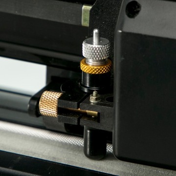 Режущий плоттер VEVOR 720 мм, 3 лезвия