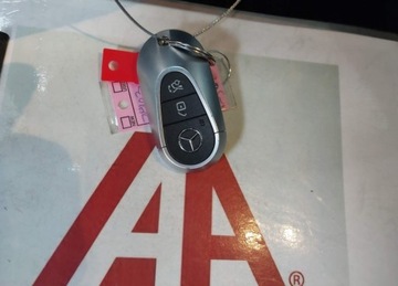 Mercedes Klasa C W206 Limuzyna 2.0 300 258KM 2023 Mercedes-Benz Klasa C 2023r., C 300 Sedan, 2L, od ubezpieczalni 2.0 Benzyna, zdjęcie 8