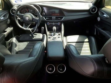 Alfa Romeo Giulia II Sedan Facelifting 2.0 Turbo 280KM 2020 Alfa Romeo Giulia TI 2020 2.0l 2.0 Benzyna 280KM, zdjęcie 8