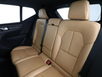 Volvo XC40 Crossover 2.0 D4 190KM 2019 Volvo XC 40 Inscription Luxe 190KM automat 4x4, zdjęcie 16