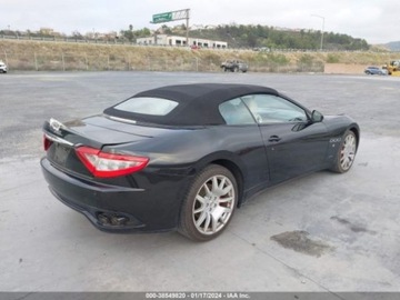 Maserati GranTurismo 4.7 i 440KM 2012 Maserati GranTurismo 2012r., 4.7L, zdjęcie 2