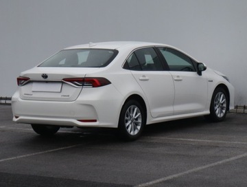 Toyota Corolla XII Sedan 1.8 Hybrid 122KM 2021 Toyota Corolla 1.8 Hybrid, Salon Polska, zdjęcie 3