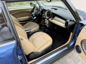 Mini Clubman R55 Kombi 1.6 TD 110KM 2008 Mini Clubman Skóra | Automat | Czujniki, zdjęcie 14