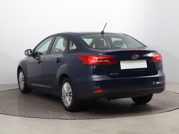 Ford Focus III Sedan Facelifting 1.5 TDCi 95KM 2018 Ford Focus 1.5 TDCi, Salon Polska, Klima, zdjęcie 3