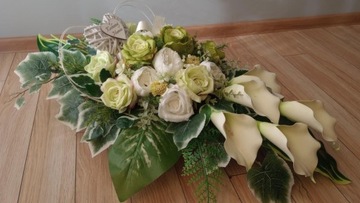 Stroik na cmentarz GRÓB kompozycja SERCE WIKLINOWE