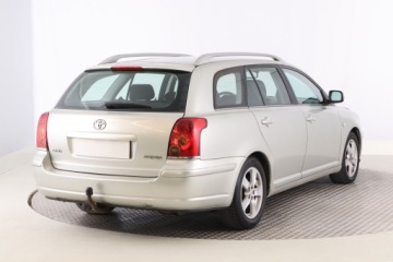 Toyota Avensis II Kombi 2.0 VVT-i 147KM 2005 Toyota Avensis 2.0 VVT-i, Automat, Klima, zdjęcie 4