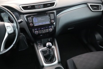 Nissan Qashqai II Crossover 1.2 DIG-T 115KM 2014 Nissan Qashqai 1.2 DIG-T, Serwis ASO, Navi, Klima, zdjęcie 7