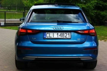 Audi A3 8Y Sportback 2.0 35 TDI 150KM 2021 Audi A3 Sportback Sportback 35TDI S tronic Advanced 150KM Bezwypadkowy Ser, zdjęcie 18