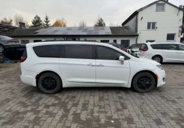 Chrysler Pacifica II 3.6 V6 291KM 2017 Chrysler Pacifica 2017 Chrysler Pacifica Touring L - w POLSCE po oplatach, zdjęcie 4