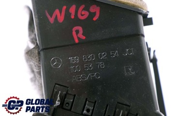MERCEDES W169 W245 Решетка воздухозаборника правая