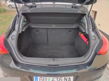 Opel Astra J Hatchback 5d 1.4 Turbo ECOTEC 140KM 2012 Opel Astra 1.4 Turbo 140KM 2012r Bogate wyposażenie, zdjęcie 6